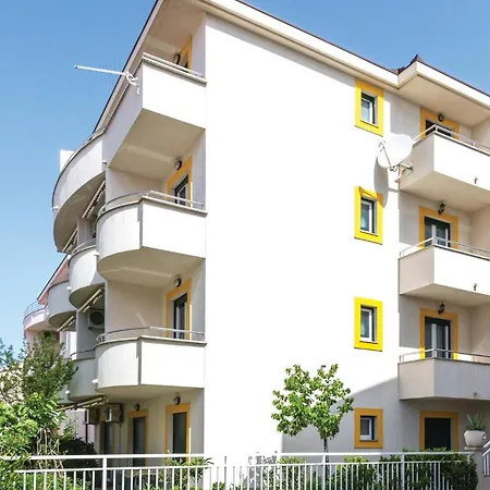 Apartment Gorgeous In With Wifi